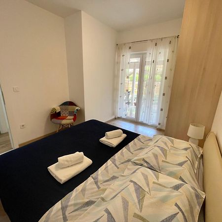 Apartments Dona เซรส ภายนอก รูปภาพ
