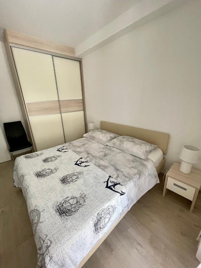 Apartments Dona เซรส ภายนอก รูปภาพ